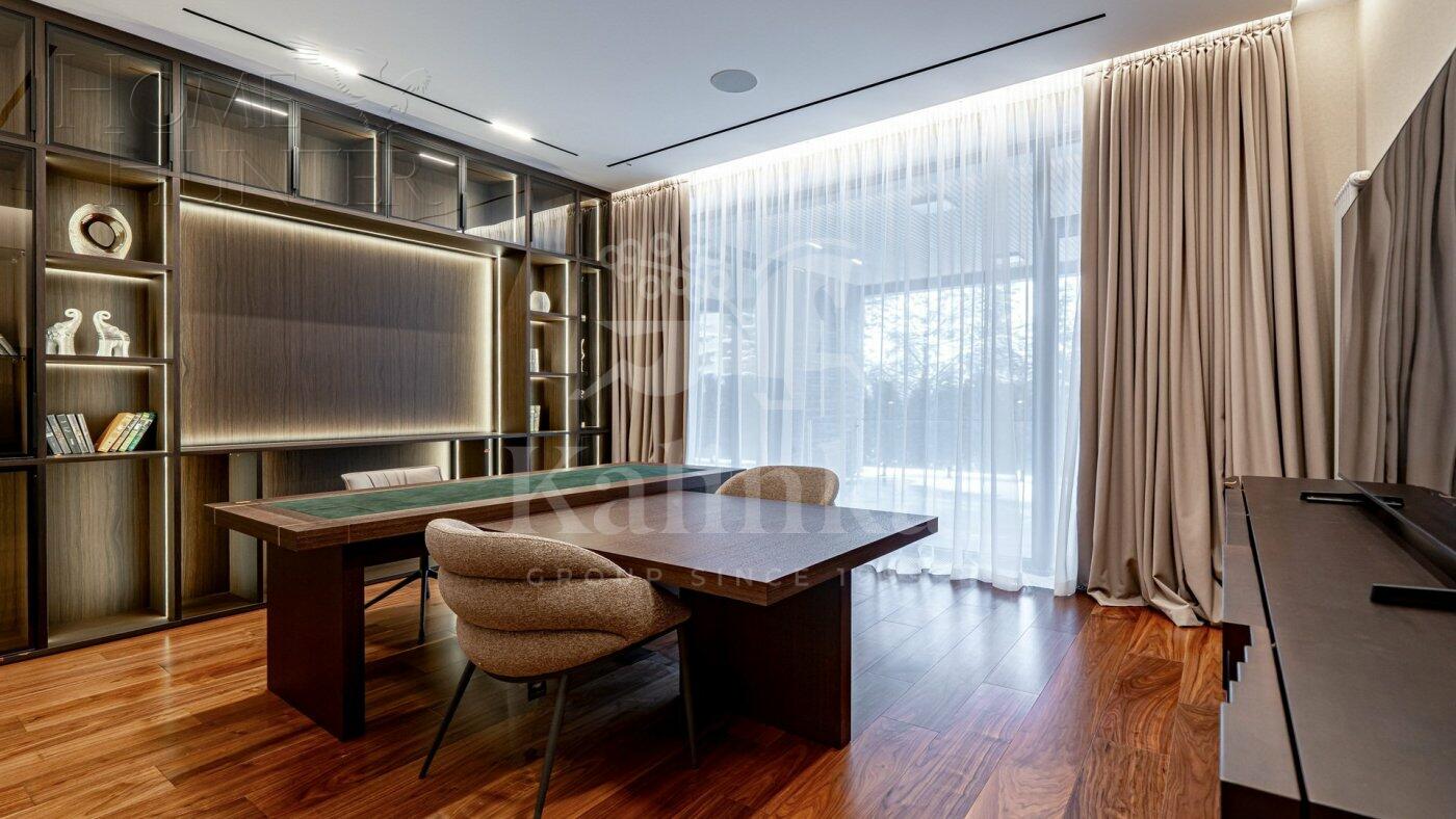 2-этажный коттедж 1 000 м² с отделкой