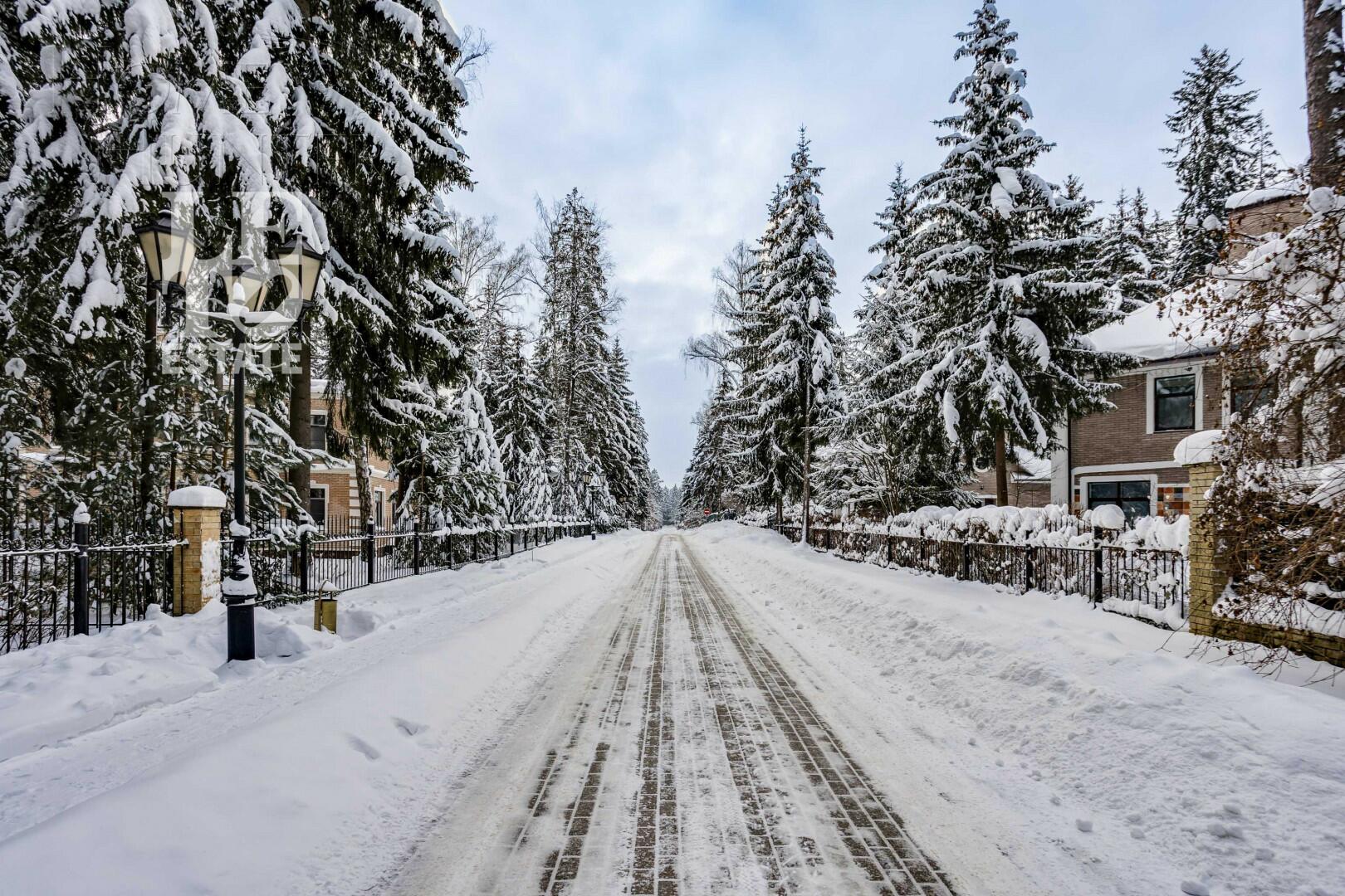 2-этажный коттедж 450 м² с отделкой