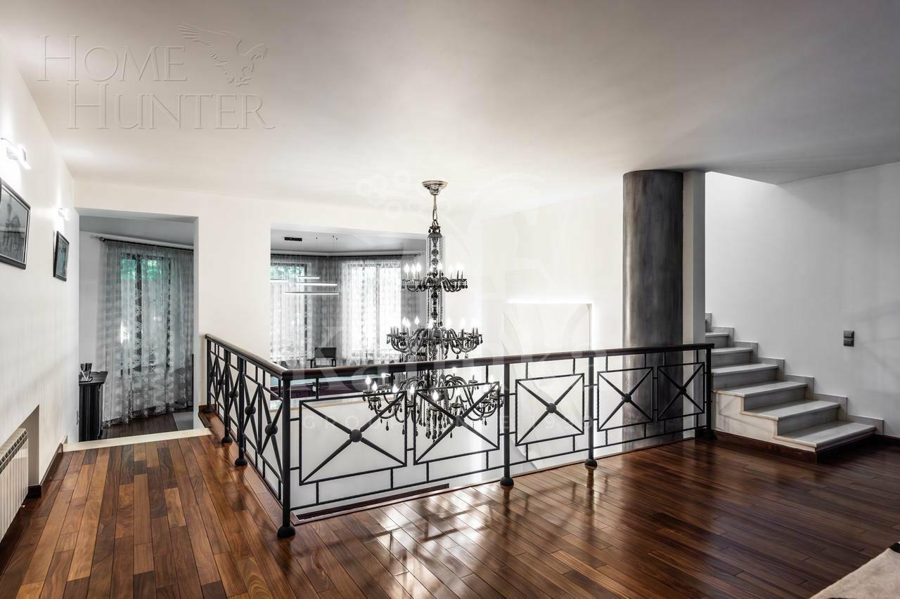 2-этажный коттедж 825 м² с отделкой