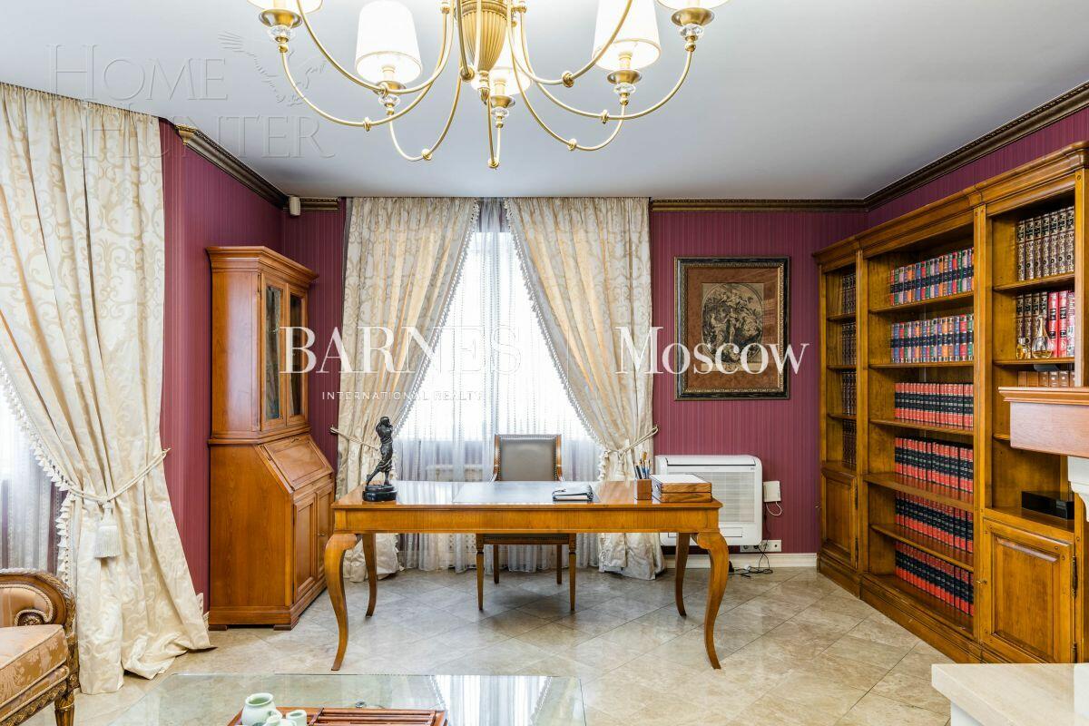 2-этажный коттедж 460 м² с отделкой