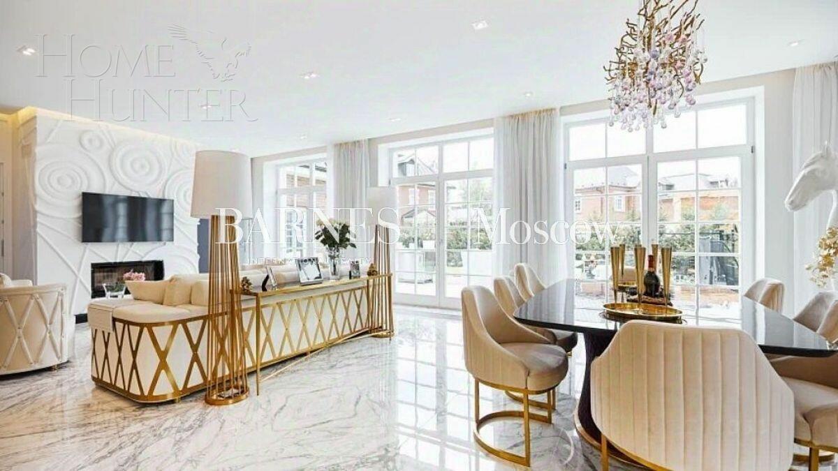 2-этажный коттедж 550 м² с отделкой