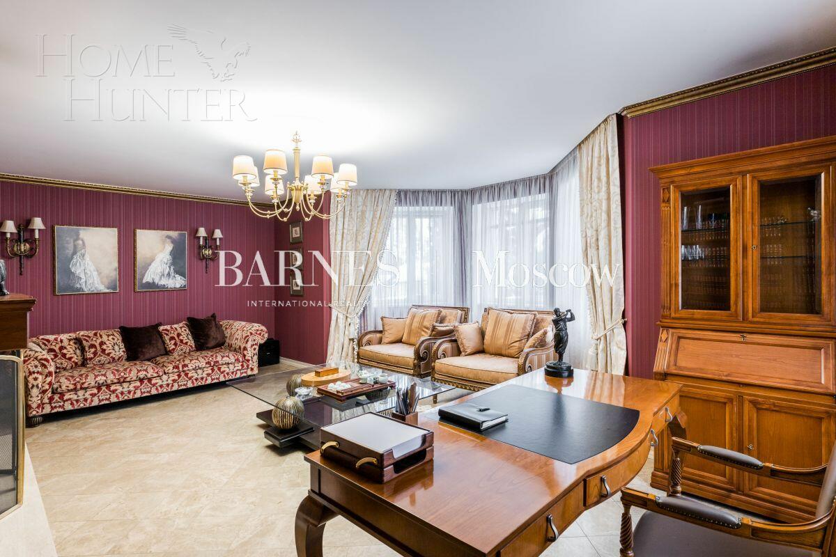2-этажный коттедж 460 м² с отделкой