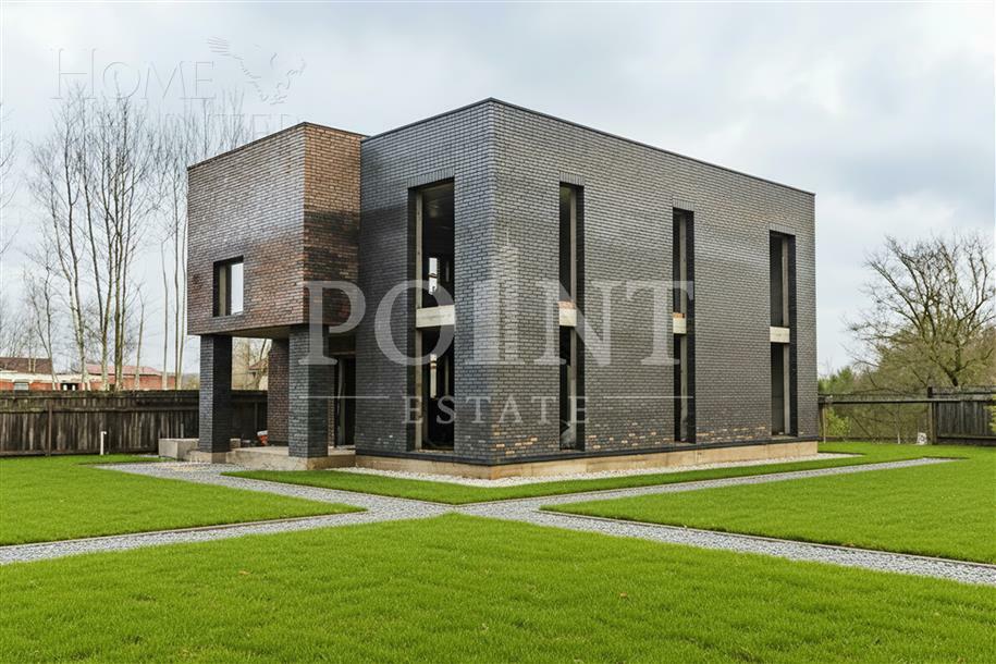 2-этажный коттедж 258 м² с отделкой