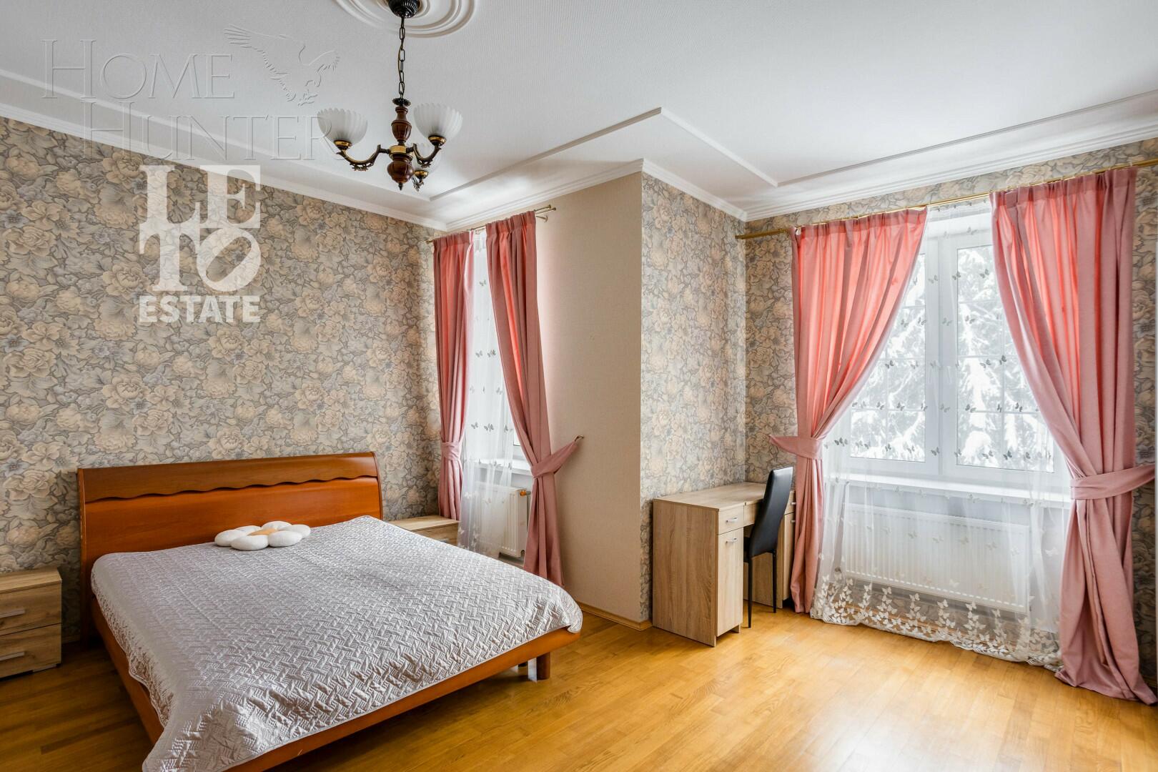 2-этажный коттедж 450 м² с отделкой