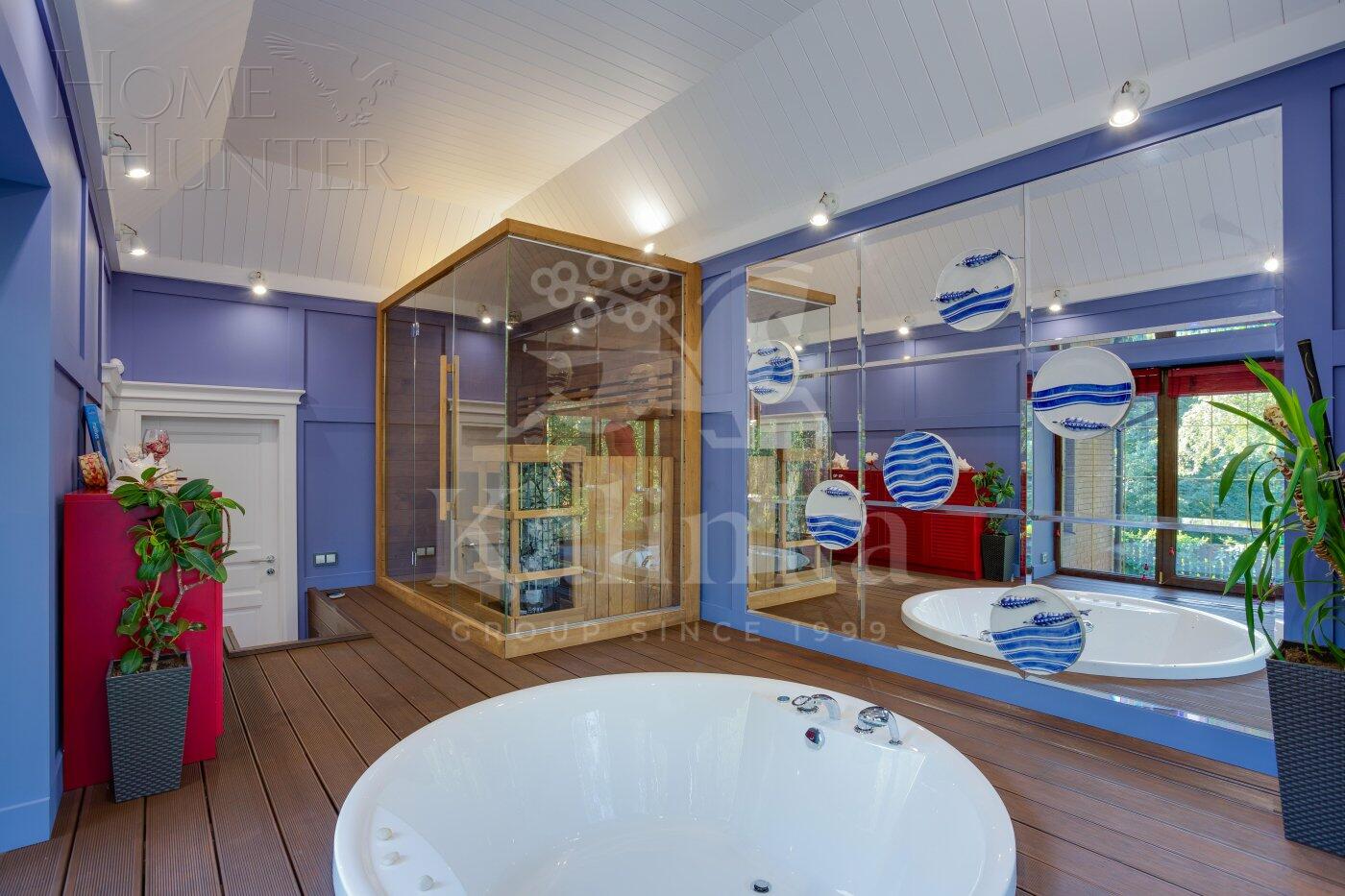 2-этажный коттедж 261 м² с отделкой