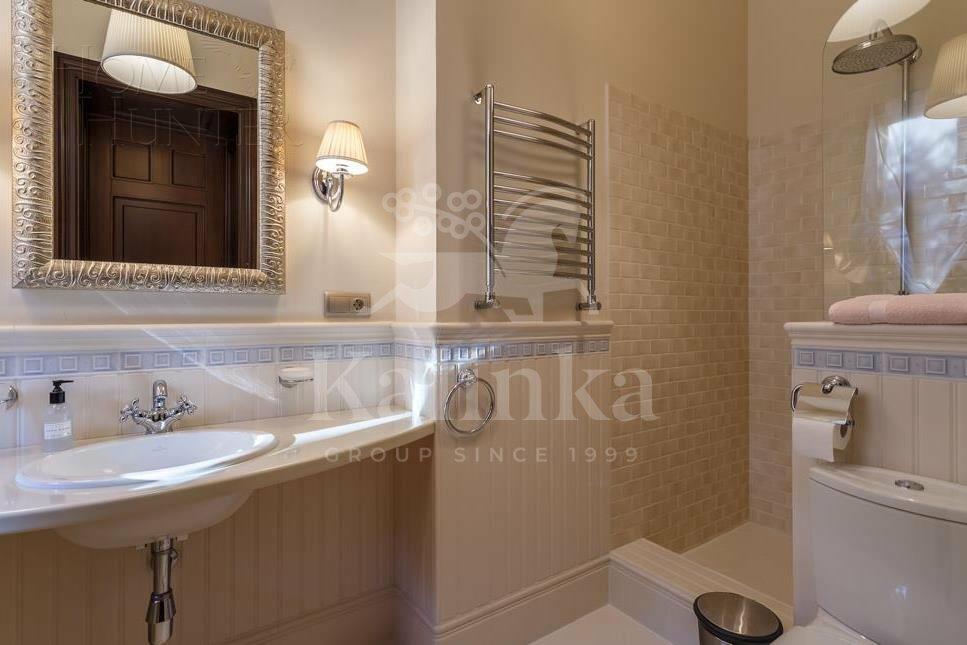 3-этажный коттедж 700 м² с отделкой