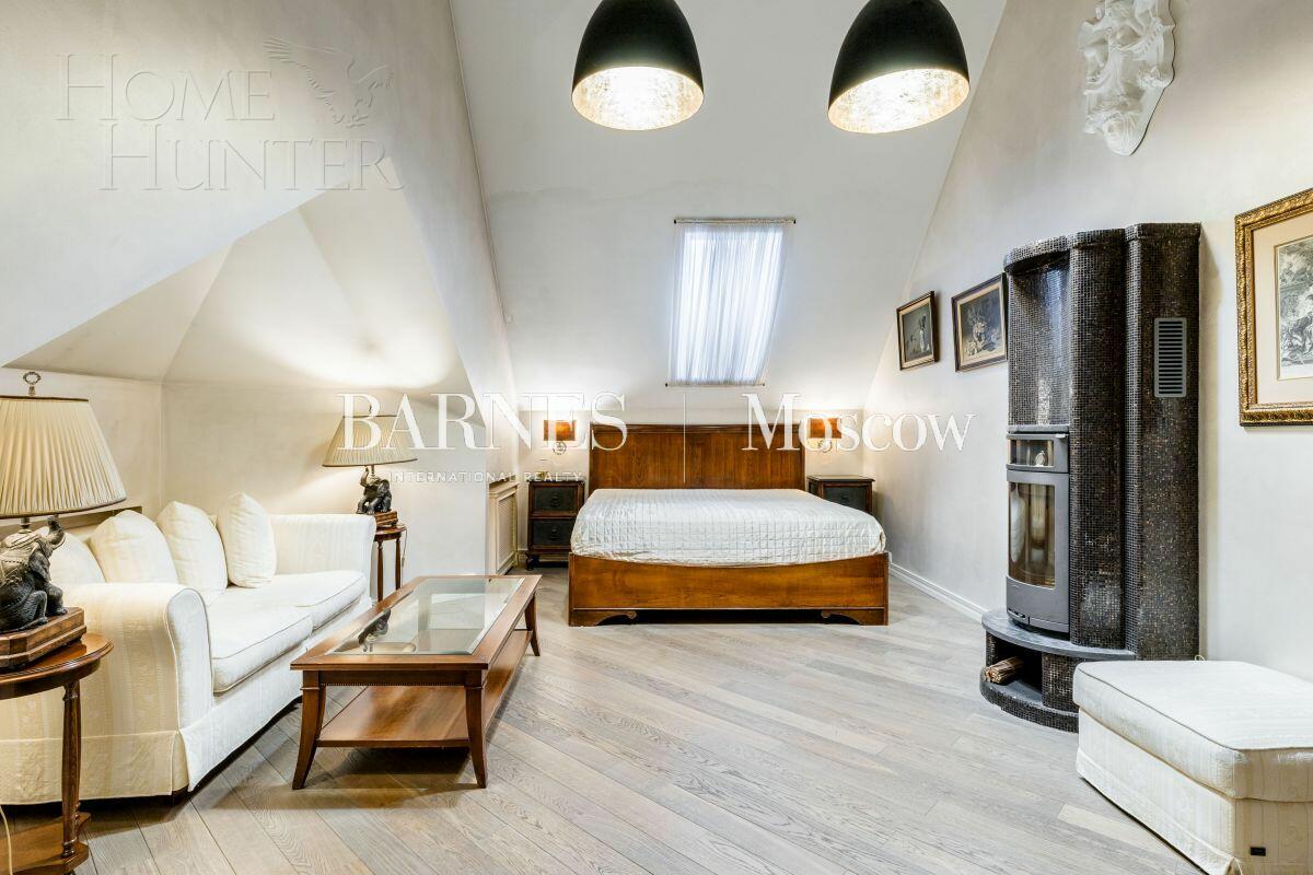 2-этажный коттедж 460 м² с отделкой