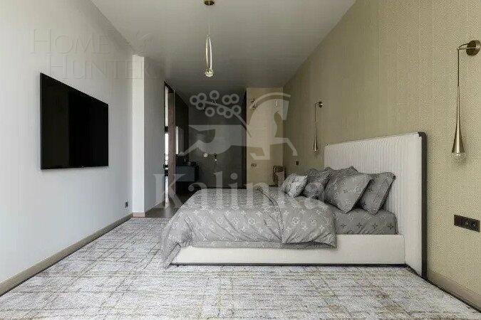 4-КОМН. КВАРТИРА С ОТДЕЛКОЙ 136 М² НА 5 ЭТАЖЕ