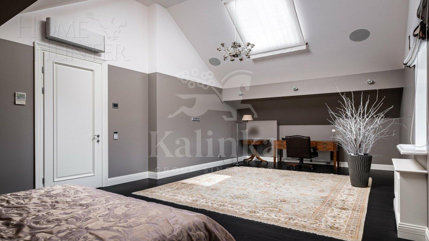 3-этажный коттедж 983.8 м² с отделкой