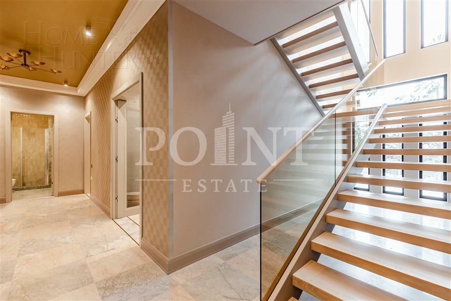 2-этажный коттедж 495 м² с отделкой