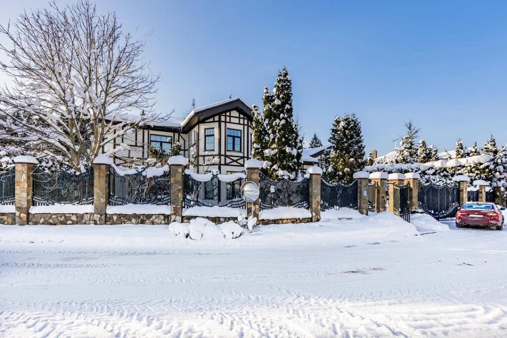 2-этажный коттедж 615 м² с отделкой