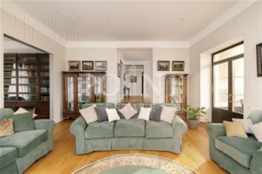 2-этажный коттедж 570 м² с отделкой