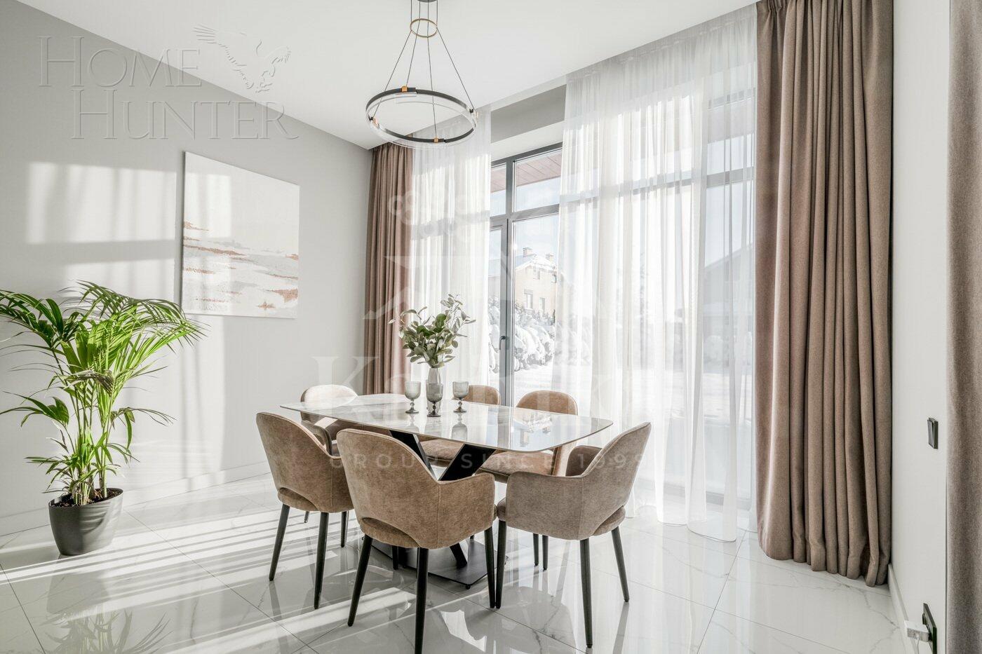 2-этажный коттедж 300 м² с отделкой