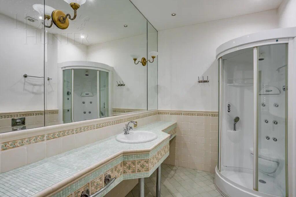 2-этажный коттедж 615 м² с отделкой