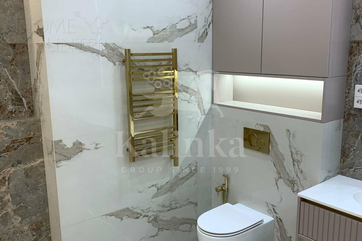 2-КОМН. АПАРТАМЕНТЫ С ОТДЕЛКОЙ 85.7 М² НА 59 ЭТАЖЕ