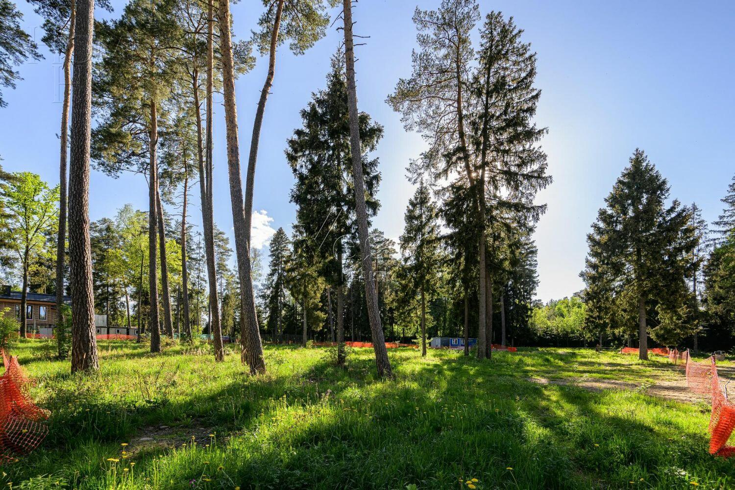 Участок 15.5 сот. в охраняемом поселке