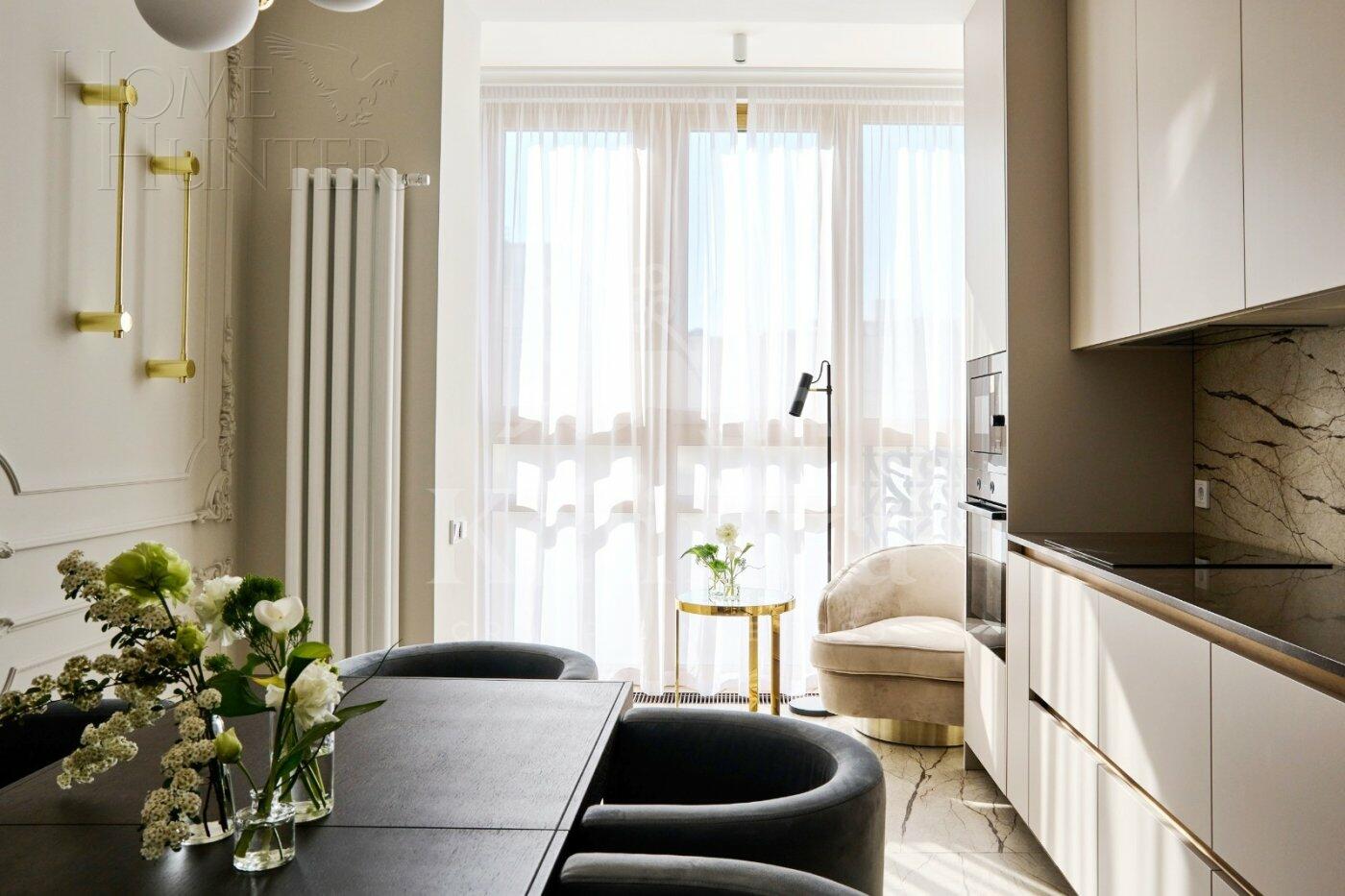 4-КОМН. КВАРТИРА С ОТДЕЛКОЙ 110 М² НА 8 ЭТАЖЕ