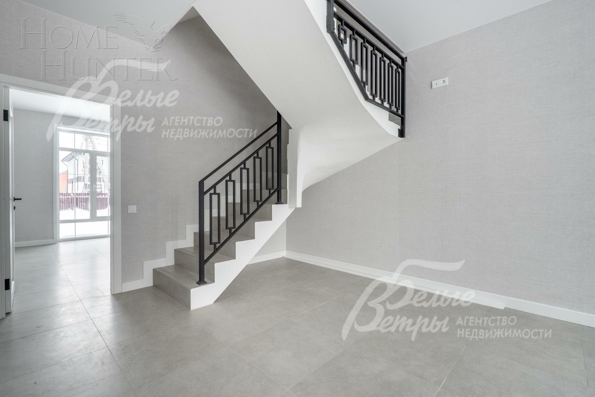 3-этажный коттедж 148 м² с отделкой