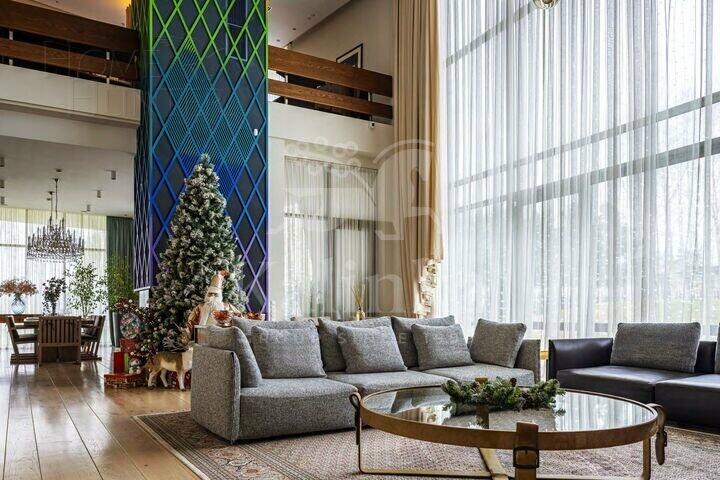 2-этажный коттедж 2 534 м² с отделкой