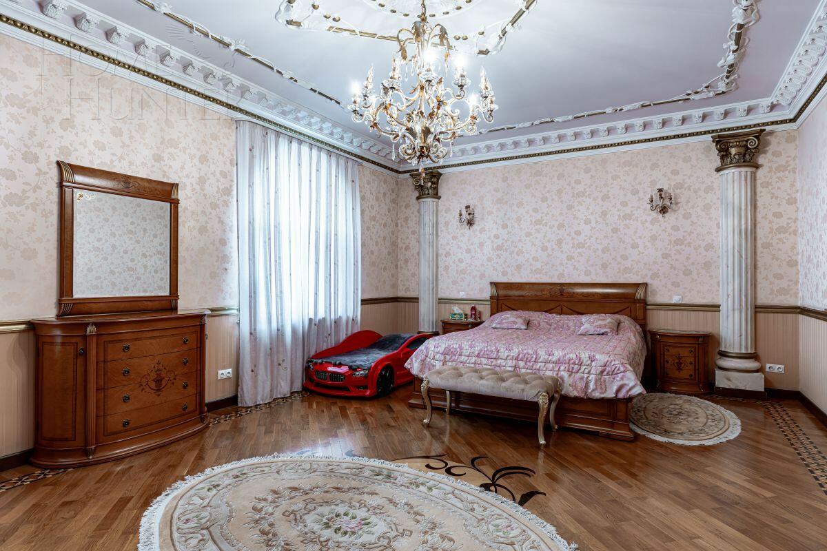 2-этажный коттедж 623 м² с отделкой