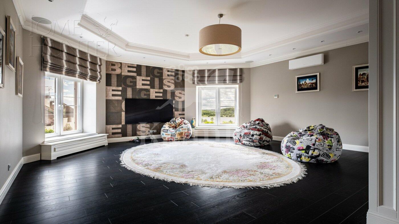 3-этажный коттедж 983.8 м² с отделкой