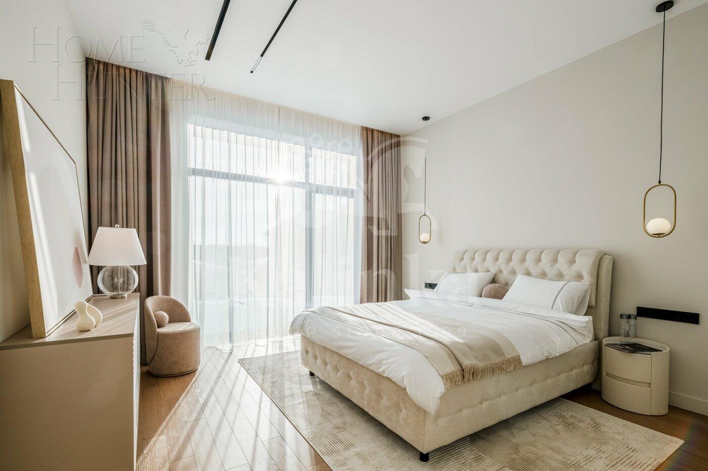 2-этажный коттедж 300 м² с отделкой