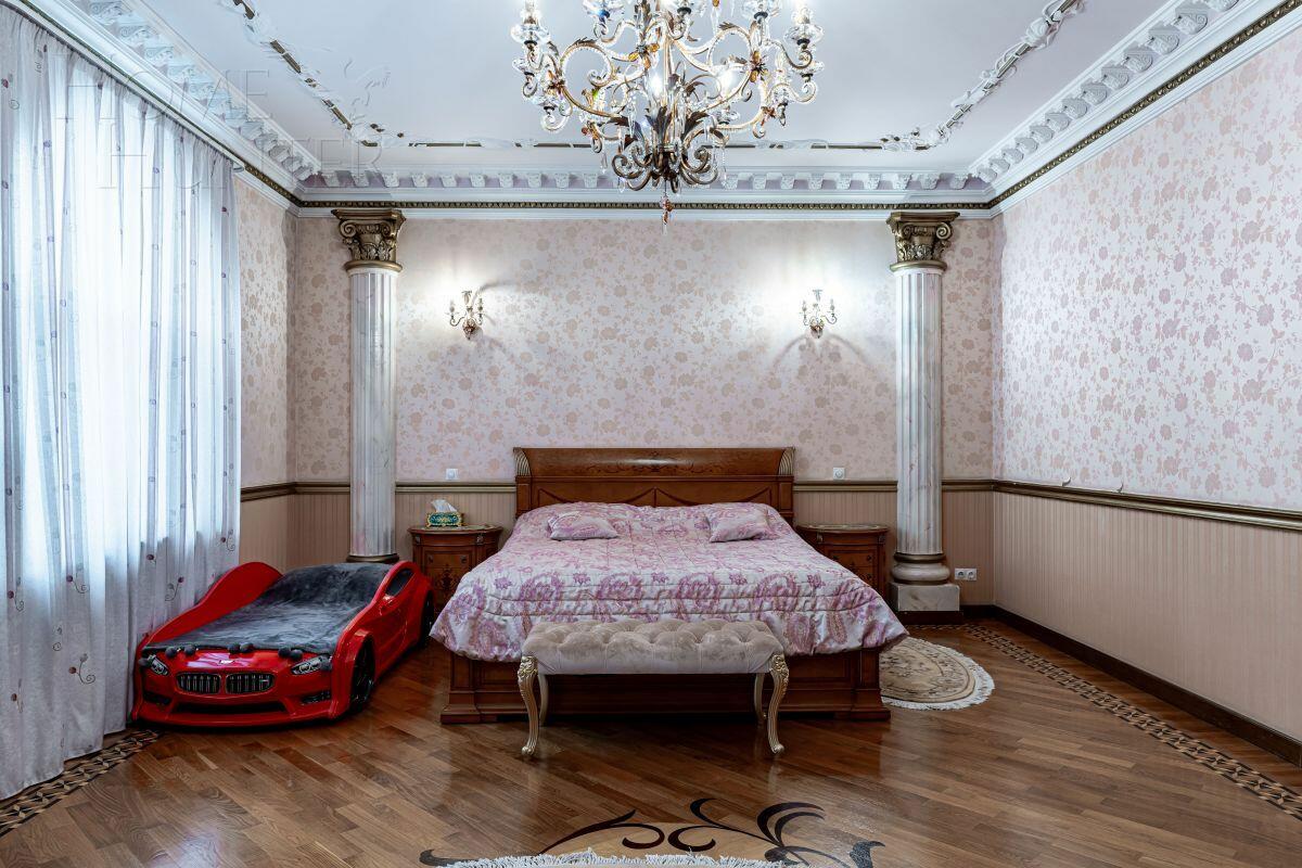 2-этажный коттедж 623 м² с отделкой