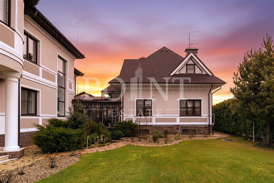 2-этажный коттедж 570 м² с отделкой