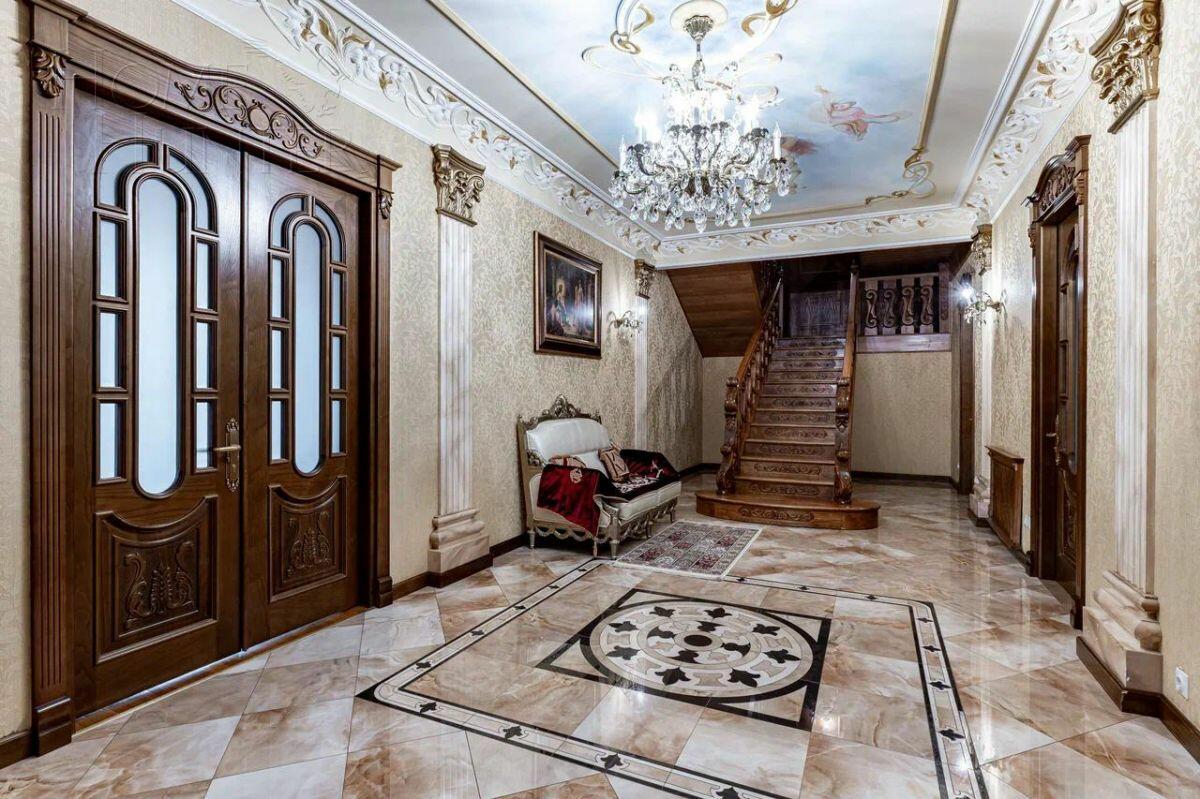 2-этажный коттедж 623 м² с отделкой