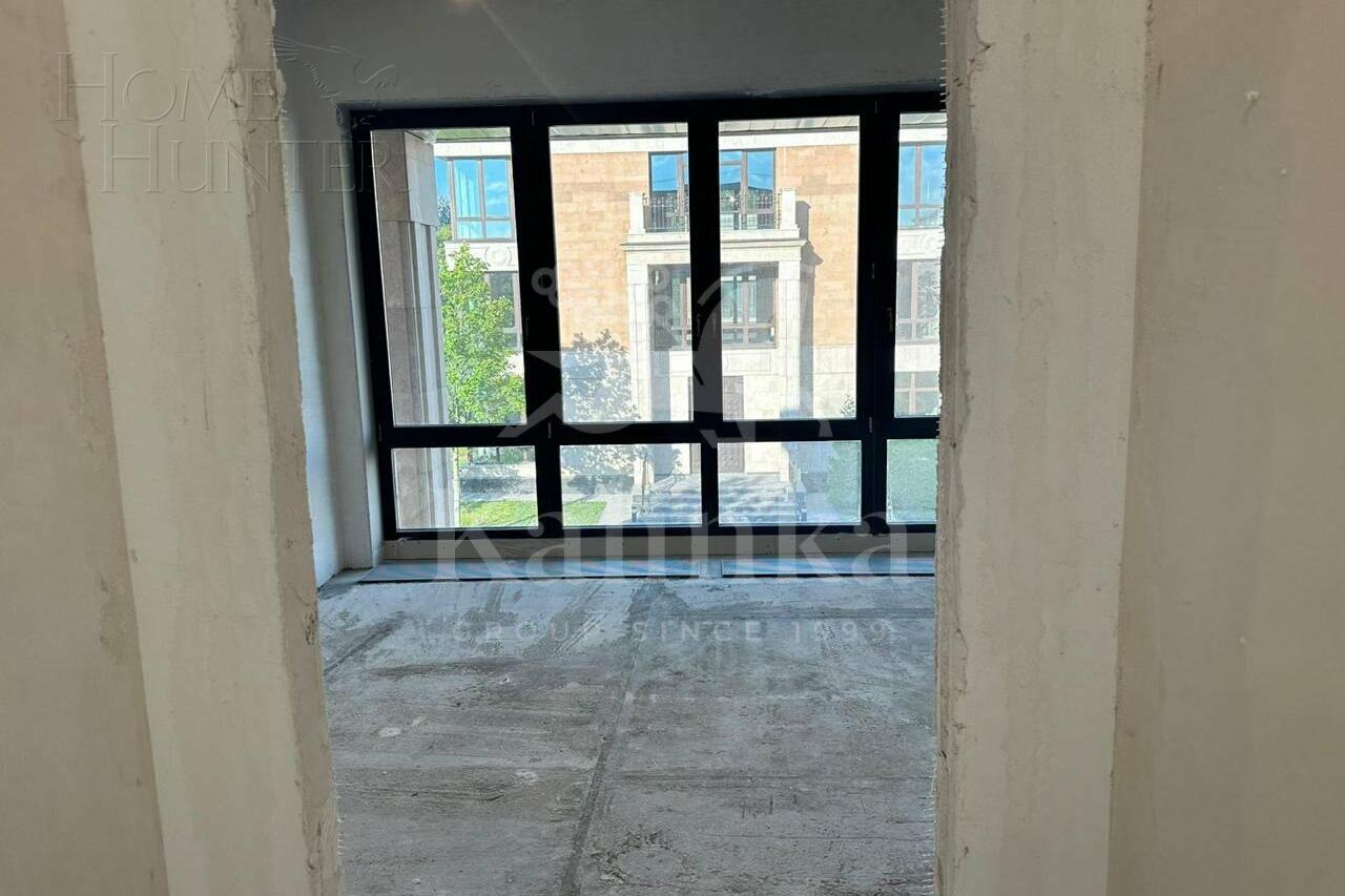 4-КОМН. АПАРТАМЕНТЫ БЕЗ ОТДЕЛКИ 234.7 М² НА 2 ЭТАЖЕ