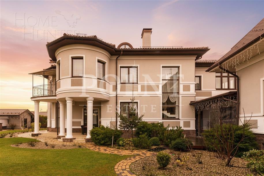 2-этажный коттедж 570 м² с отделкой