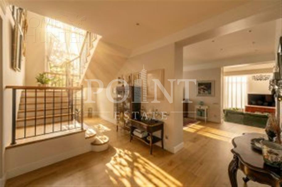 2-этажный коттедж 570 м² с отделкой