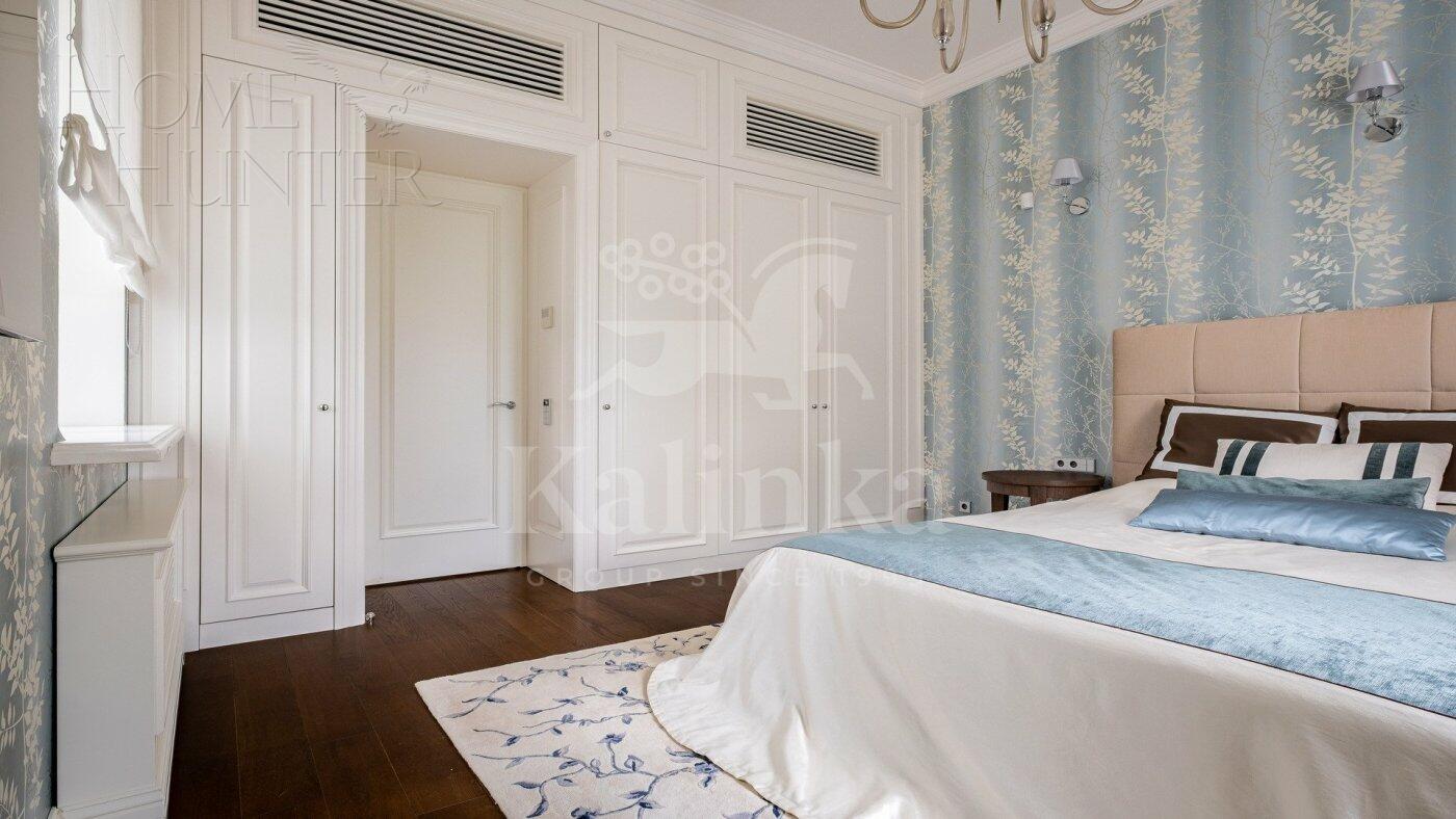 3-этажный коттедж 983.8 м² с отделкой