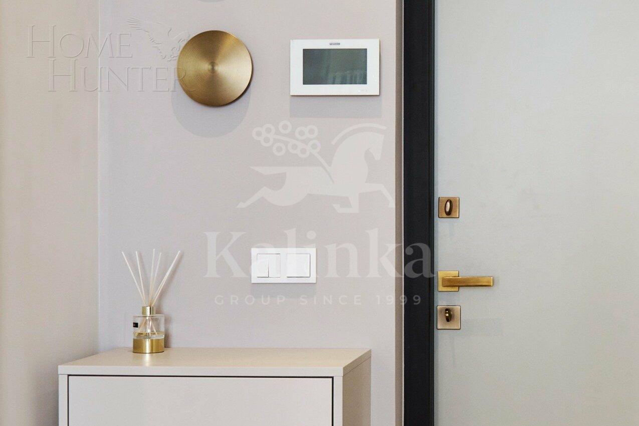 4-КОМН. КВАРТИРА С ОТДЕЛКОЙ 110 М² НА 8 ЭТАЖЕ