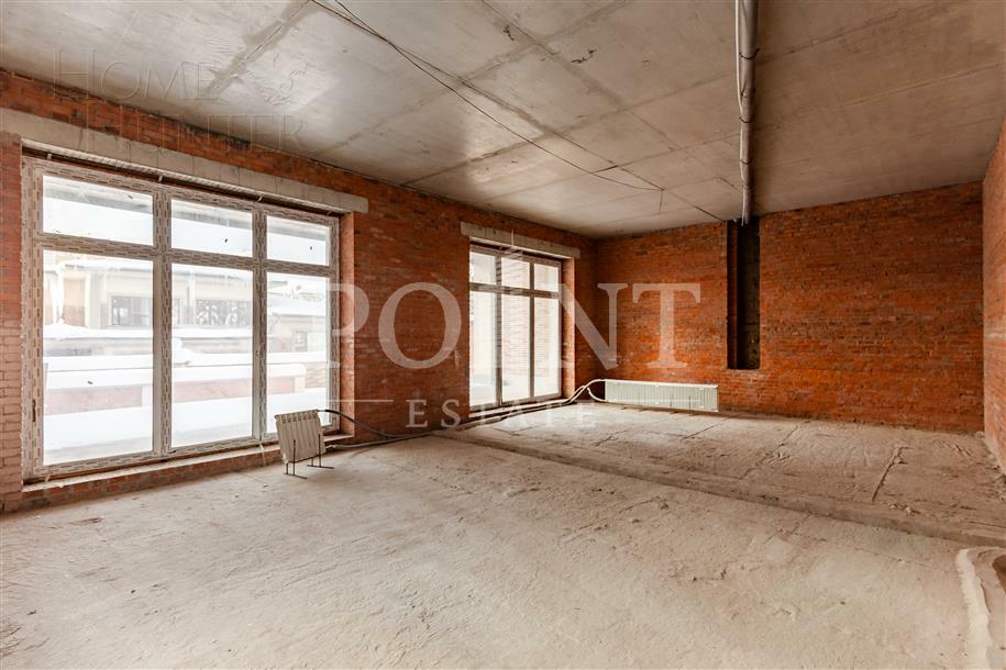 2-этажный таунхаус 640.8 м² без отделки