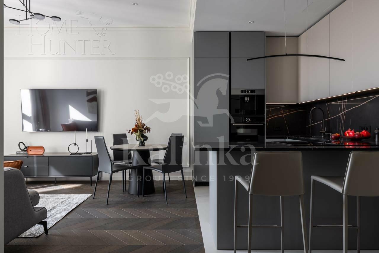 3-КОМН. АПАРТАМЕНТЫ С ОТДЕЛКОЙ 68.7 М² НА 28 ЭТАЖЕ