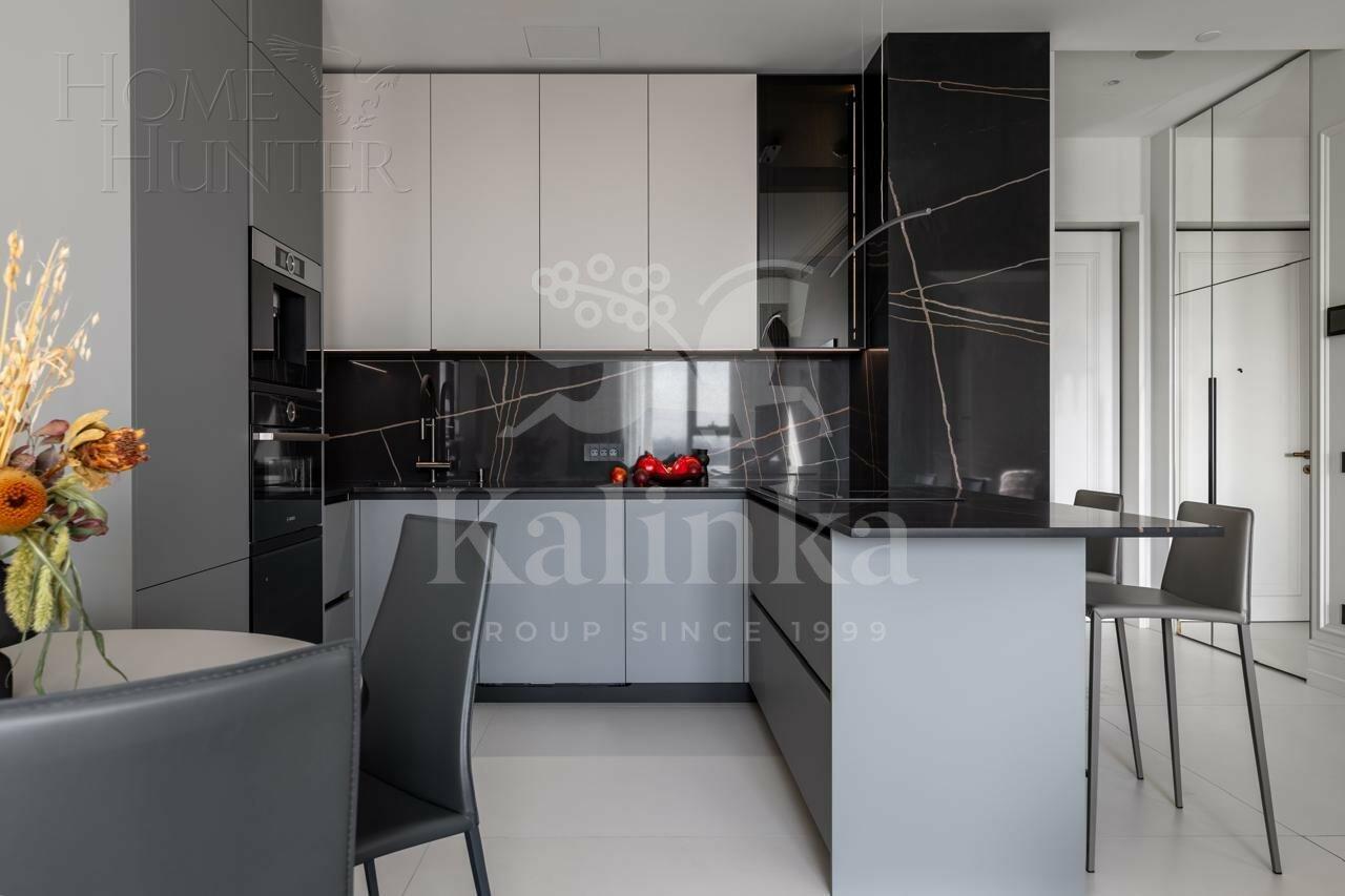 3-КОМН. АПАРТАМЕНТЫ С ОТДЕЛКОЙ 68.7 М² НА 28 ЭТАЖЕ