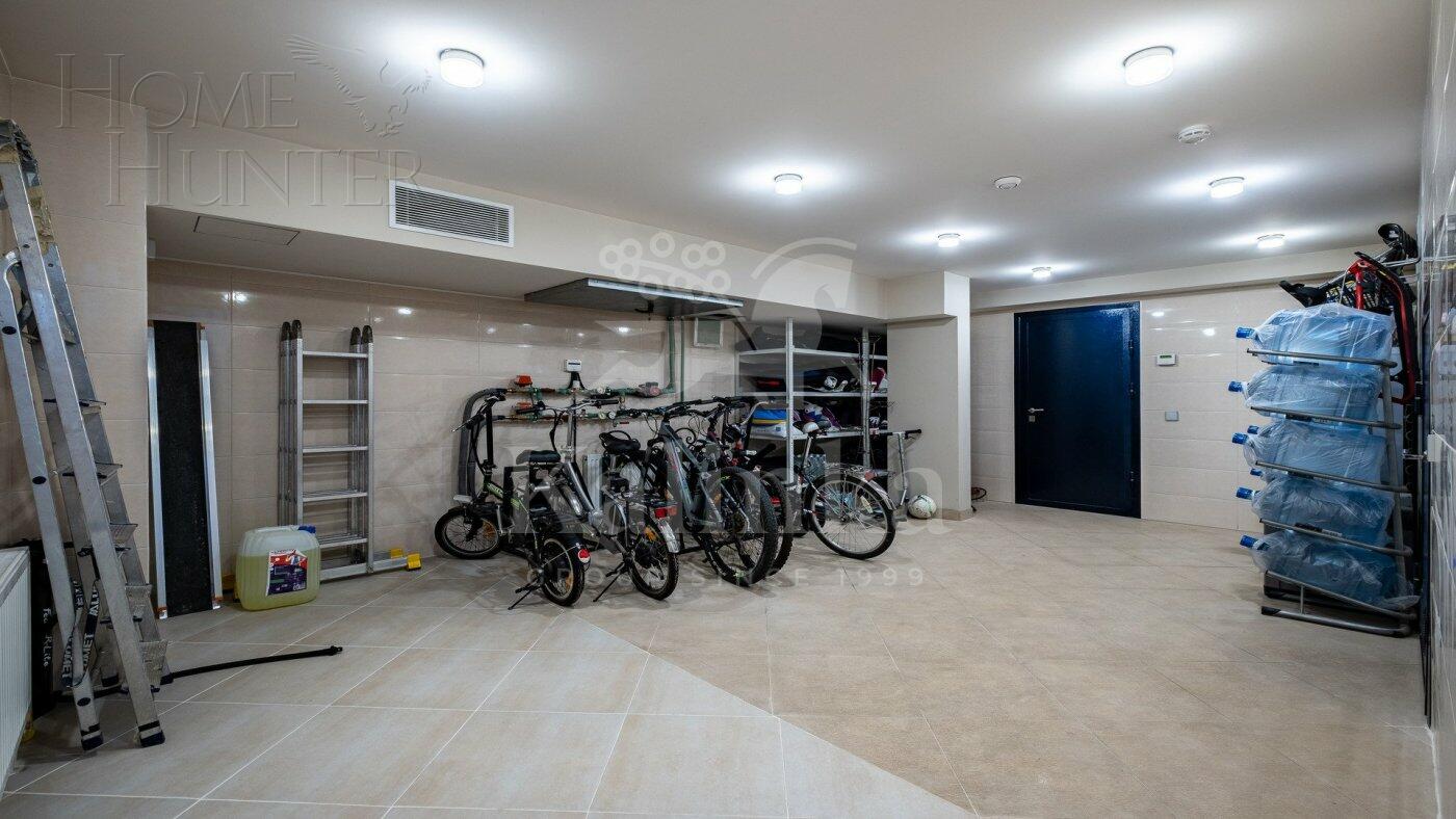 3-этажный коттедж 983.8 м² с отделкой