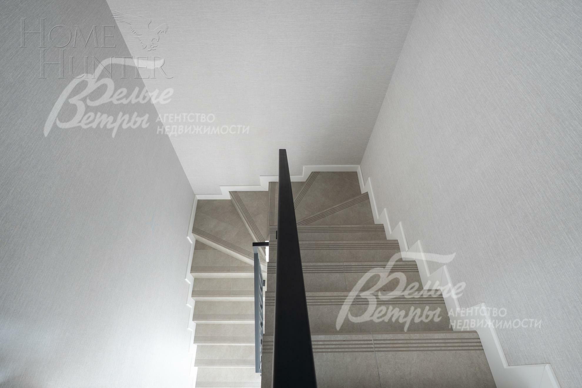 3-этажный коттедж 148 м² с отделкой