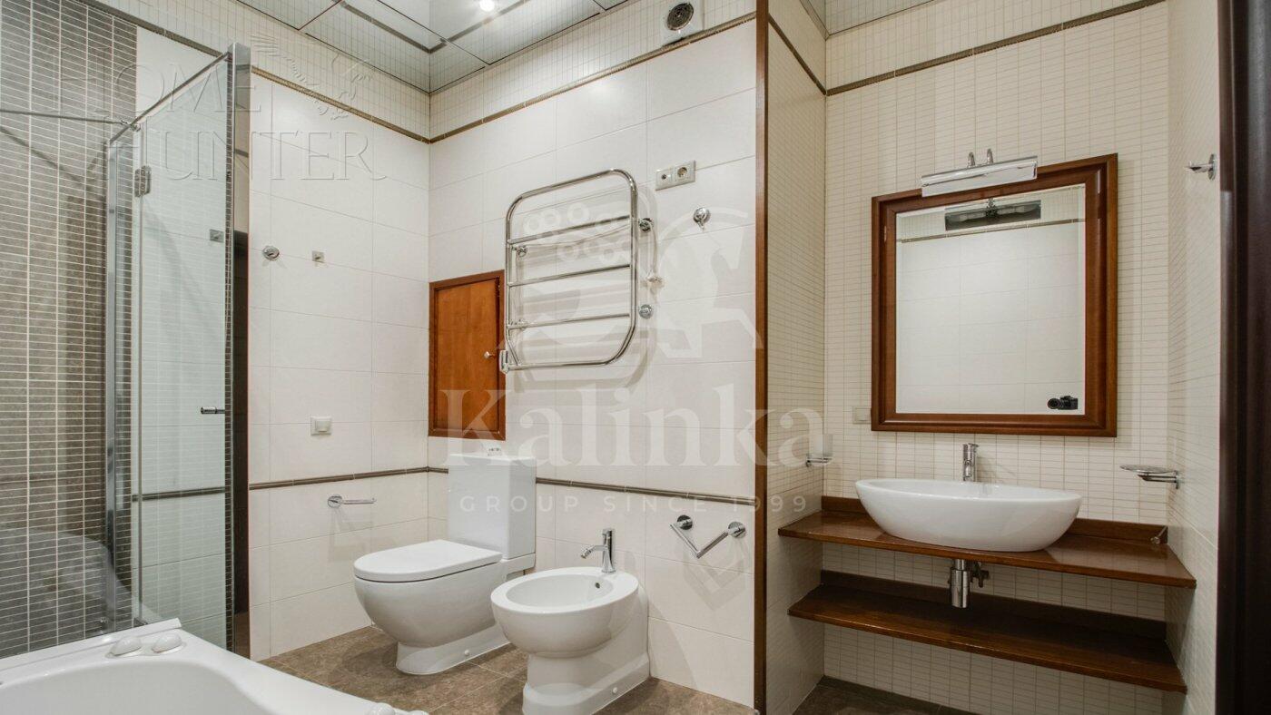 2-КОМН. КВАРТИРА С ОТДЕЛКОЙ 67.8 М² НА 10 ЭТАЖЕ