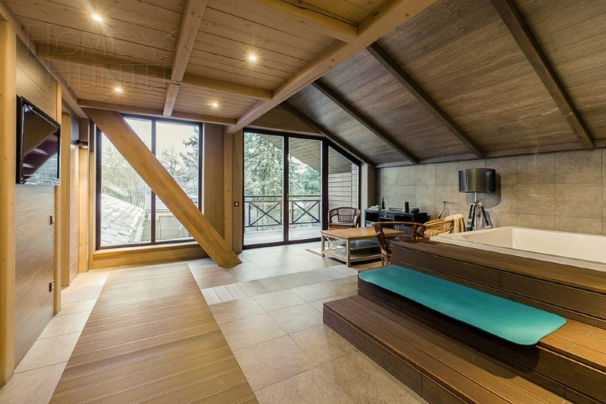 2-этажный коттедж 650 м² с отделкой