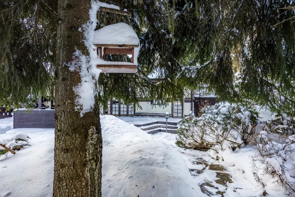 2-этажный коттедж 615 м² с отделкой