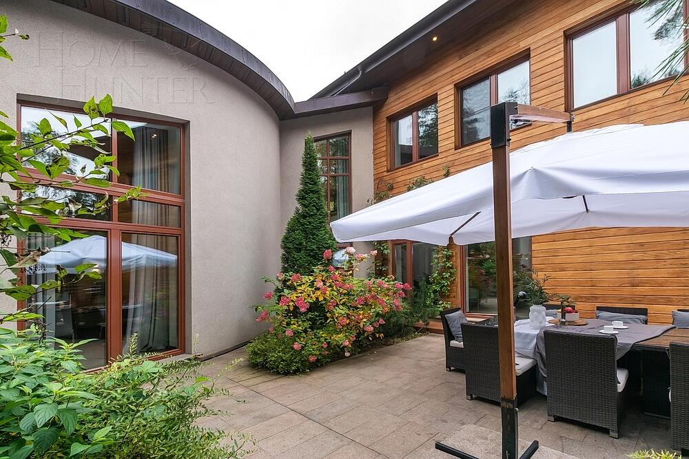 2-этажный коттедж 900 м² с отделкой