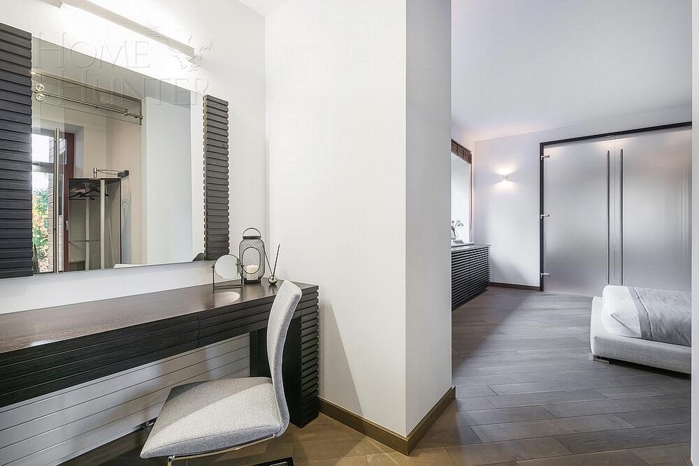 2-этажный коттедж 900 м² с отделкой