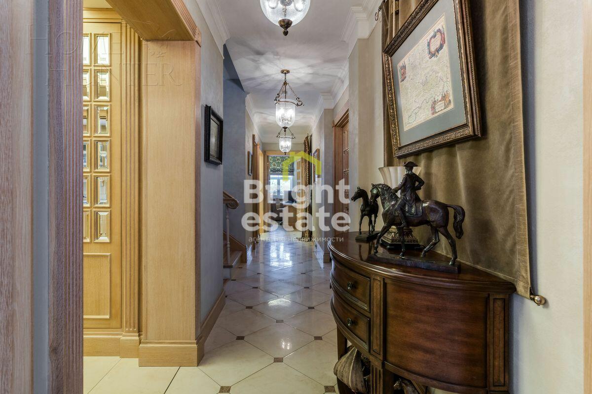 2-этажный коттедж 520 м² с отделкой