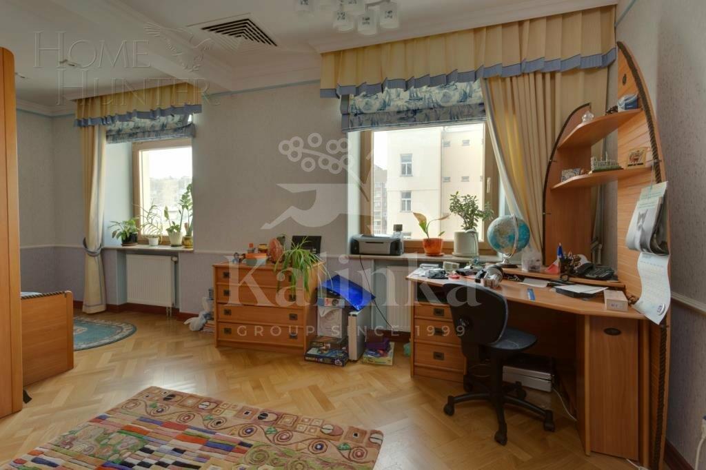 6-КОМН. КВАРТИРА С ОТДЕЛКОЙ 412 М² НА 4 ЭТАЖЕ