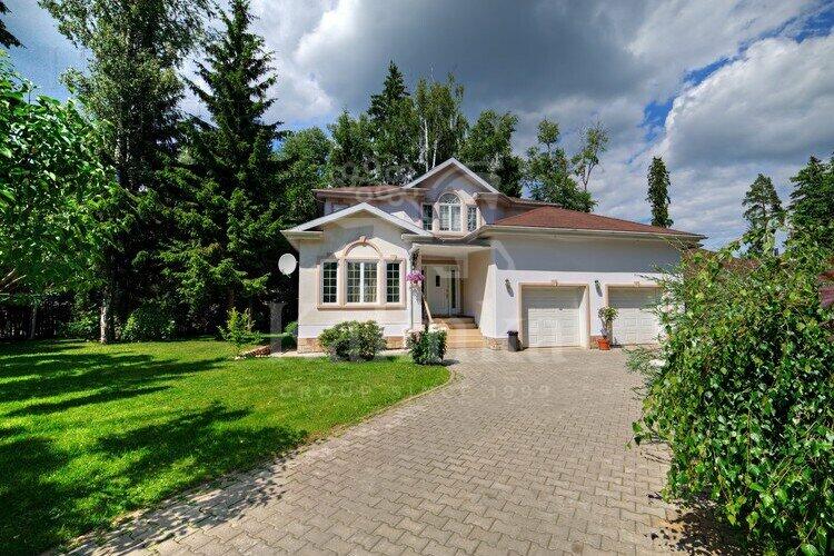 2-этажный коттедж 512.5 м² с отделкой