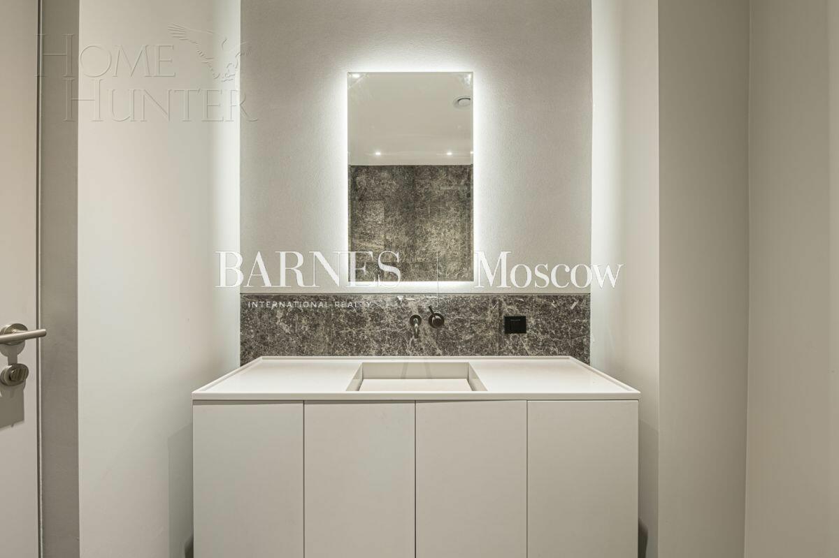 4-КОМН. КВАРТИРА С ОТДЕЛКОЙ 149.8 М² НА 3 ЭТАЖЕ