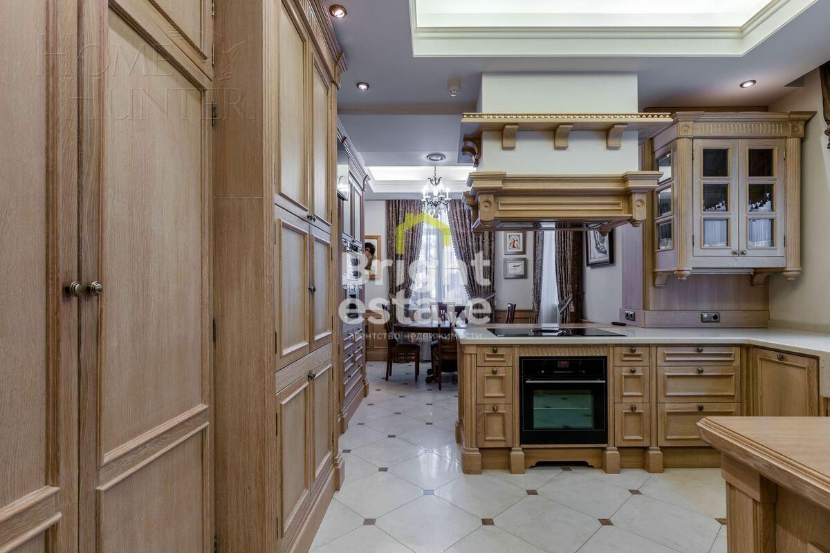 2-этажный коттедж 520 м² с отделкой