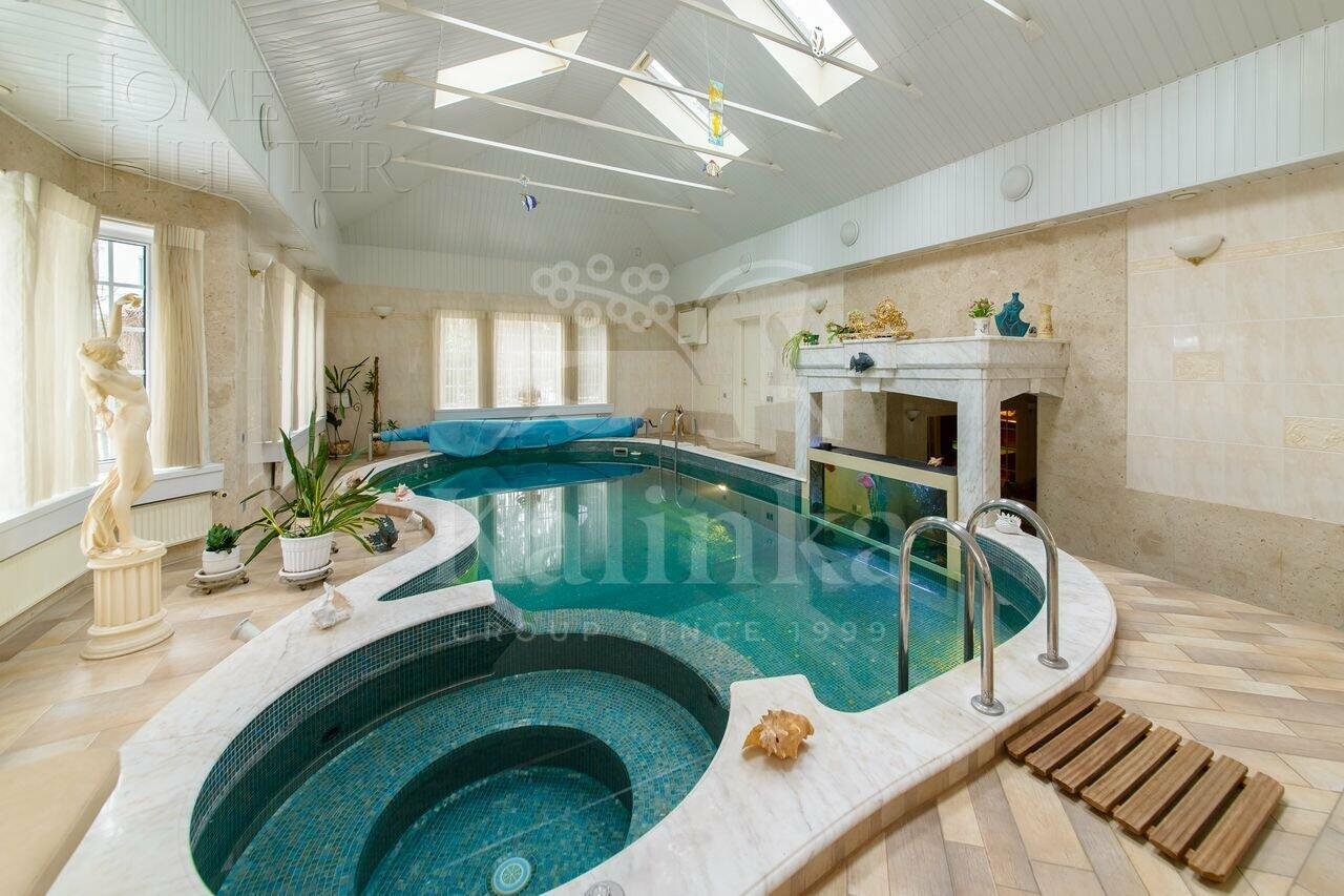 2-этажный коттедж 512.5 м² с отделкой